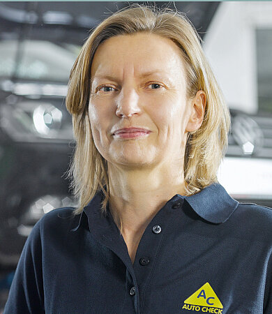 Claudia Bury Naumann